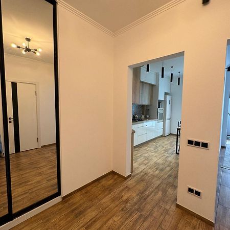 Жк Great Britain Apartment Lviv Bagian luar foto