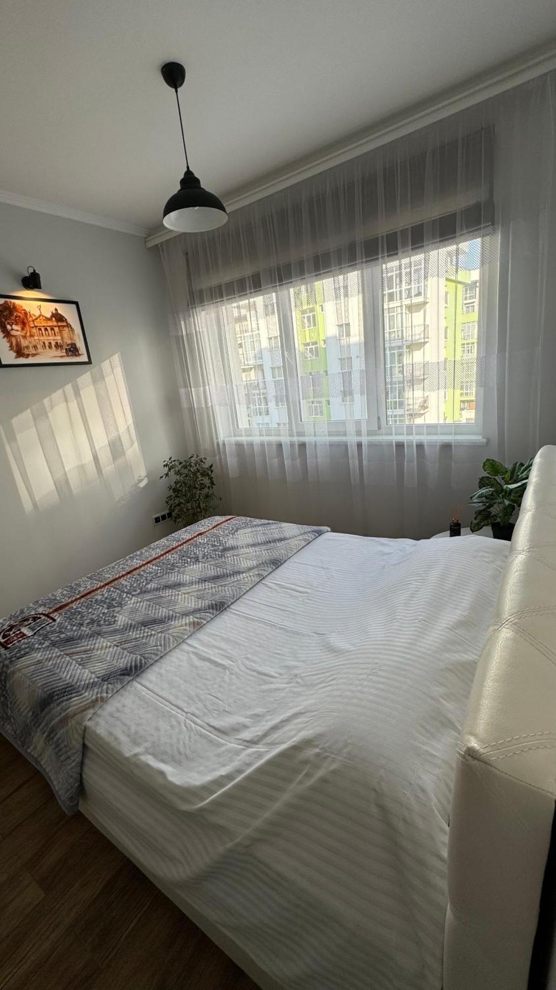 Жк Great Britain Apartment Lviv Bagian luar foto