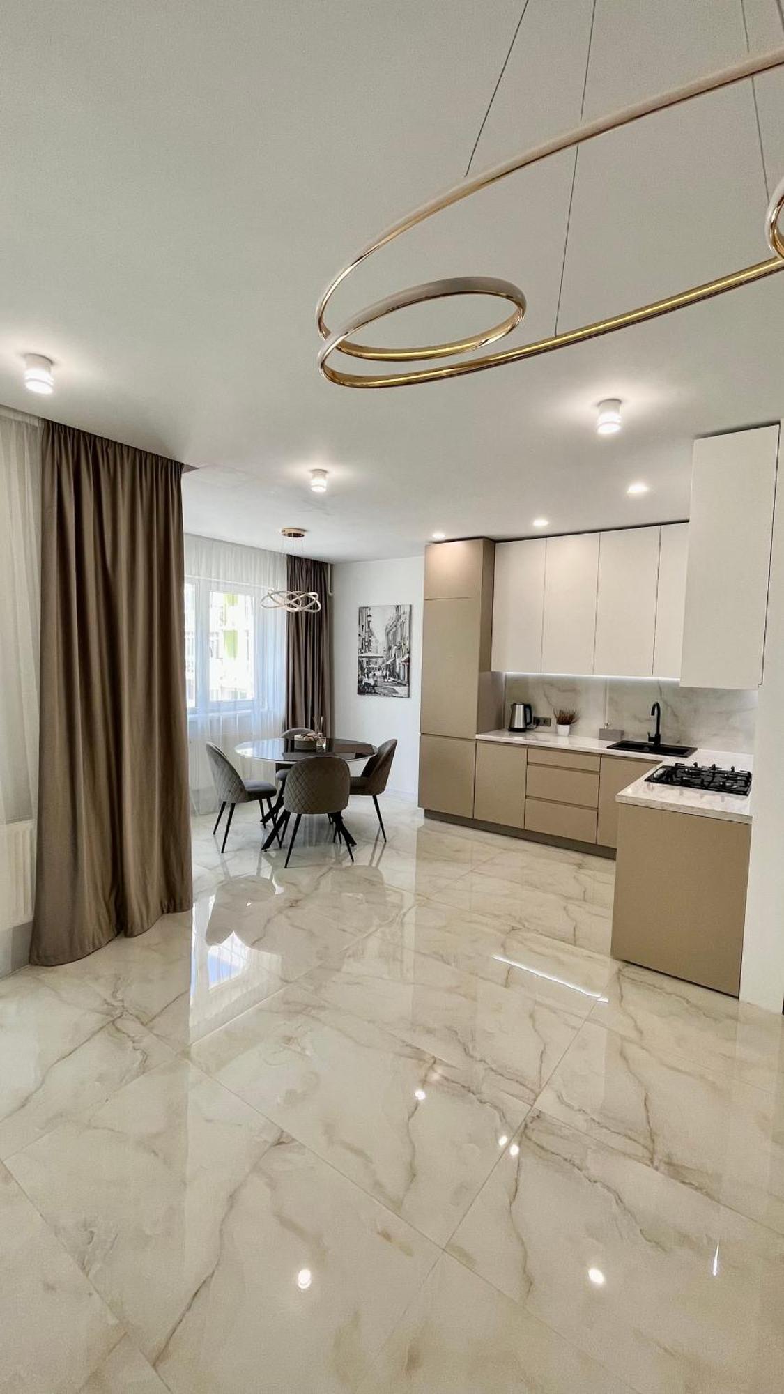 Жк Great Britain Apartment Lviv Bagian luar foto